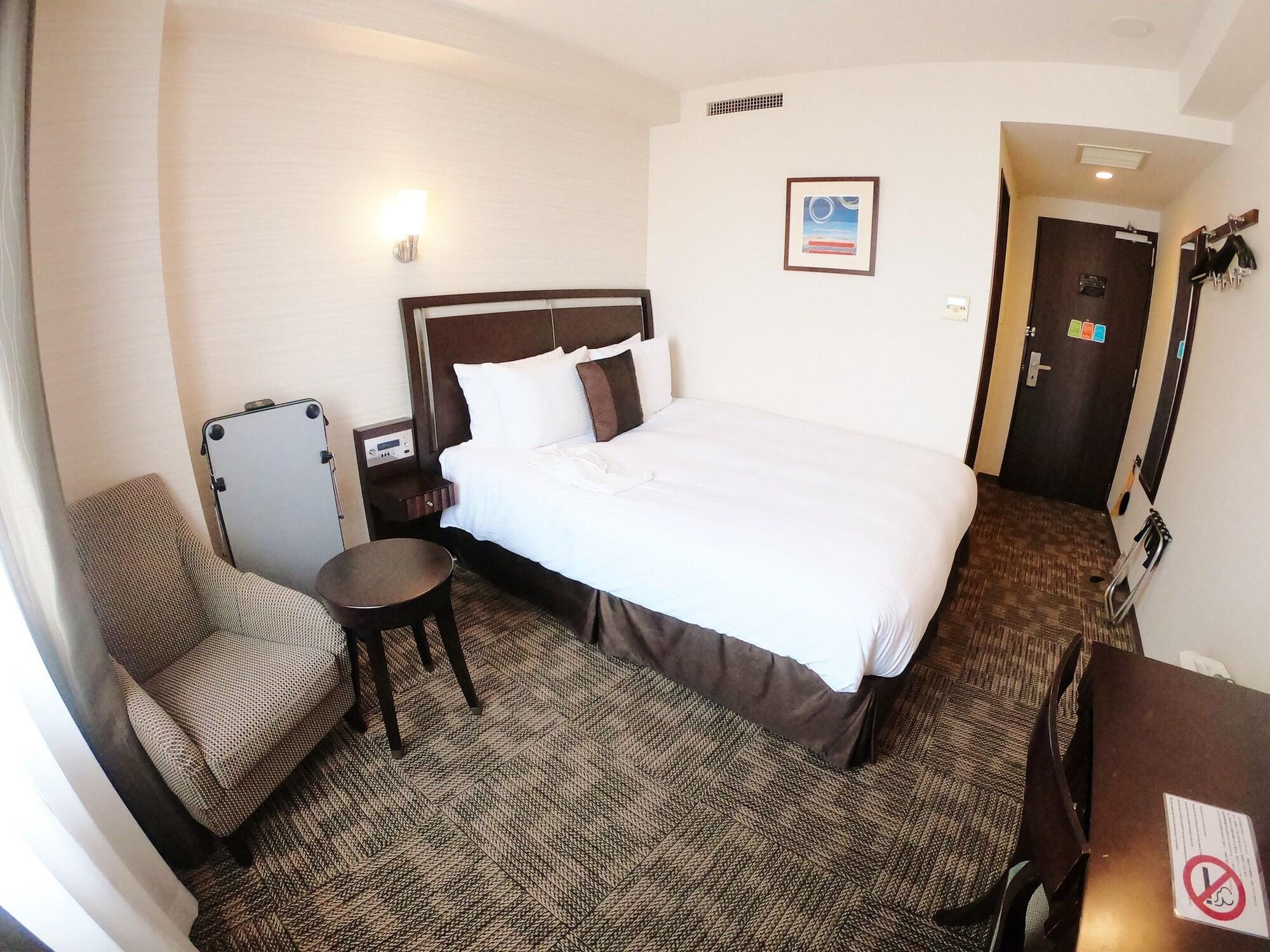 Sol Vita Hotel Naha Extérieur photo
